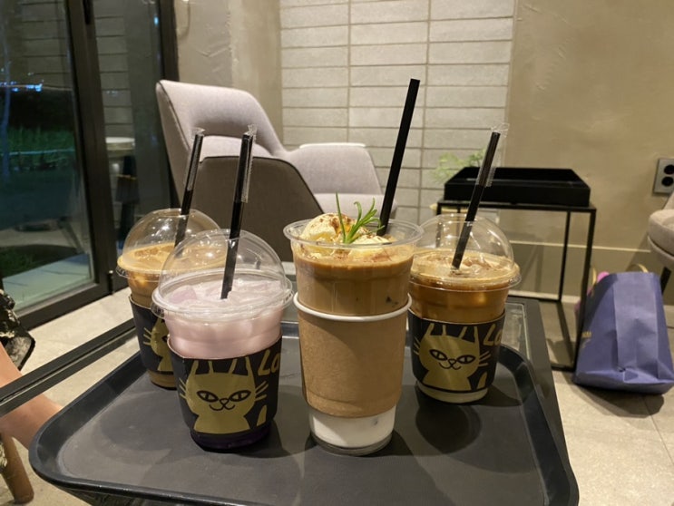  미사 망월천 카페 라떼킹(Latte King) 산책로 근처 쉬기좋은 카페