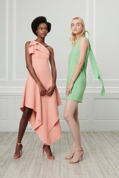 2020년 브랜드 패션쇼의상: 집에서 편하게보는 방구석 패션쇼, 엘리사브 웨딩드레스 소유브라이덜 수입드레스