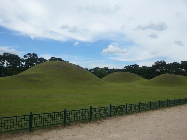  경주 남산과 신라오릉