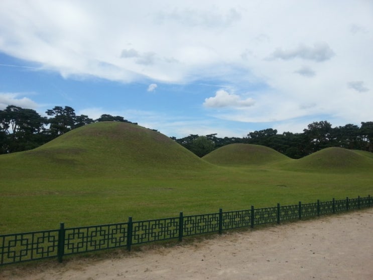 경주 남산과 신라오릉