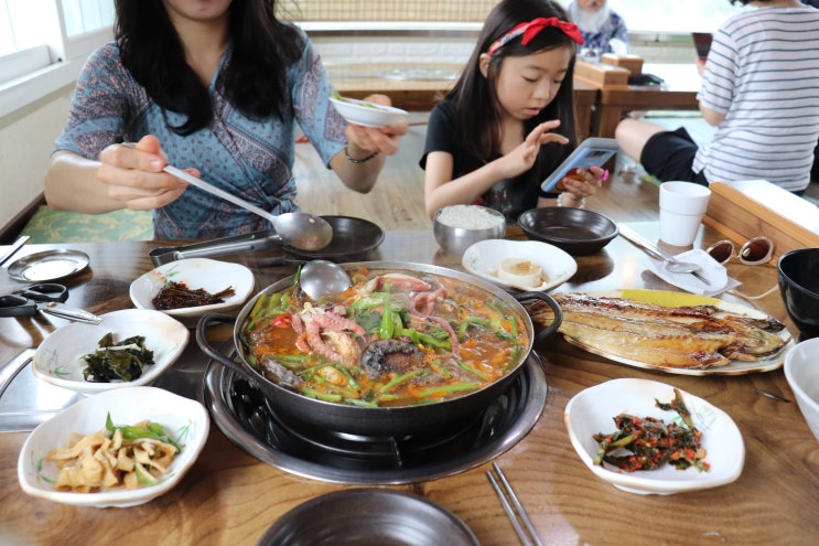 산방산맛집 산방산초가집 전복먹다지친 전복해물전골