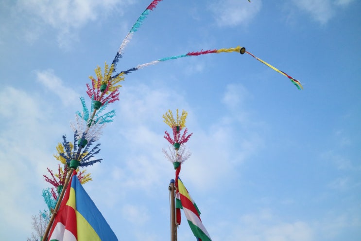  안산 탄도항 누에섬에서 바닷길 걷기. 인근 안산대부광산퇴적암층 관람같이하면 좋아요
