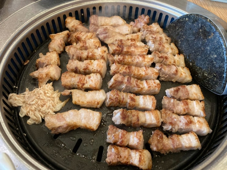  본 점보다 더 맛있어 동래 고깃집 맛찬들왕소금구이