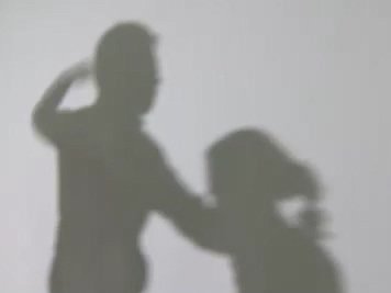 머리엔 피, 온몸엔 멍···9살 소녀 계부 "혼냈지만 때린적 없다" 머리엔 피, 온몸엔 멍···9살 소녀 계부 "혼냈지만 때린적 없다"