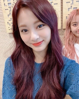 TWICE 子瑜 SBS 電台 Instagram 自拍照手機桌布