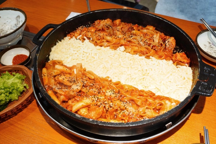  강남역 닭갈비 실속있는 점심맛집 장인닭갈비
