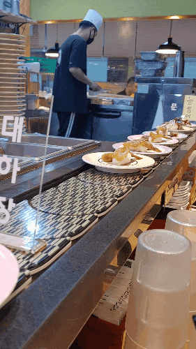 [구로디지털단지/가산] 최우영스시 - 미친 가성비의 회전초밥 존맛집, 참돔2피스에 1900원!