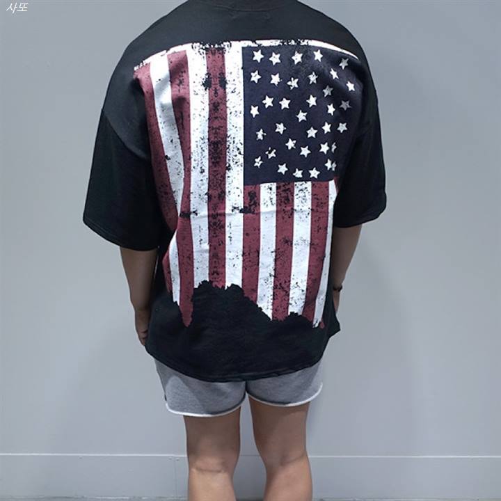  2020년 HOT품목 D뒷모습 USA 남자 박스 반팔 티셔츠 좌표안내!