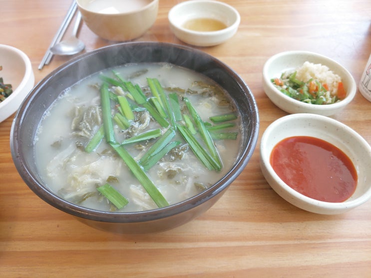  한가한 오후 다대포 장어해장국밥과 문어숙회 그리고 커피 한 잔