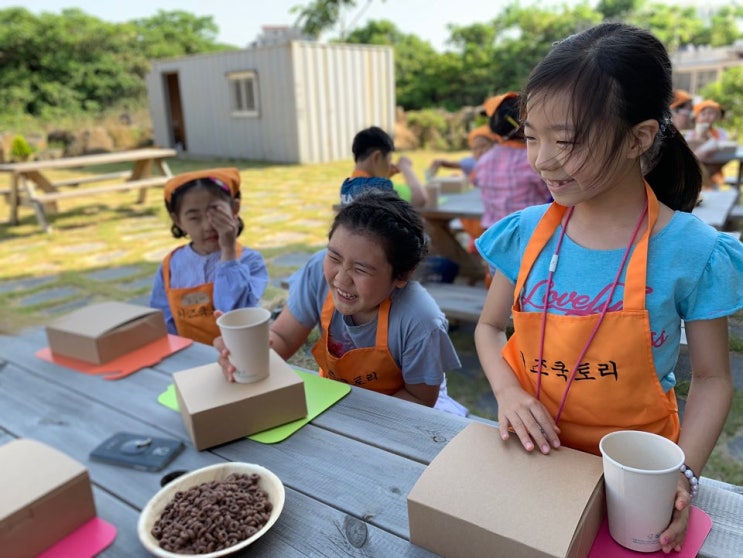 함덕카페 만나요만나 넓은 정원이 있어 아이들과 함께가기 좋은 카페 함덕카페 만나요만나 넓은 정원이 있어 아이들과 함께가기 좋은 카페