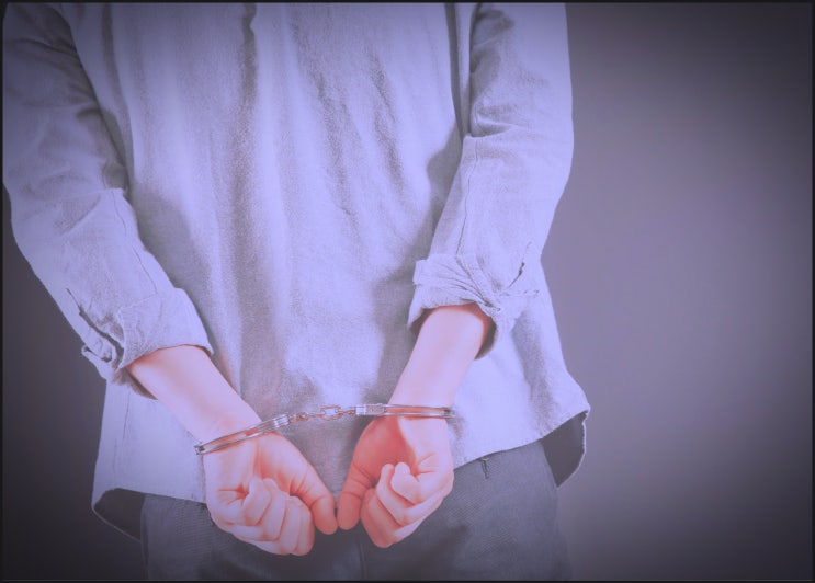  보이스피싱 환전 혐의? 대응 못하면 최대 3년 징역 산다.