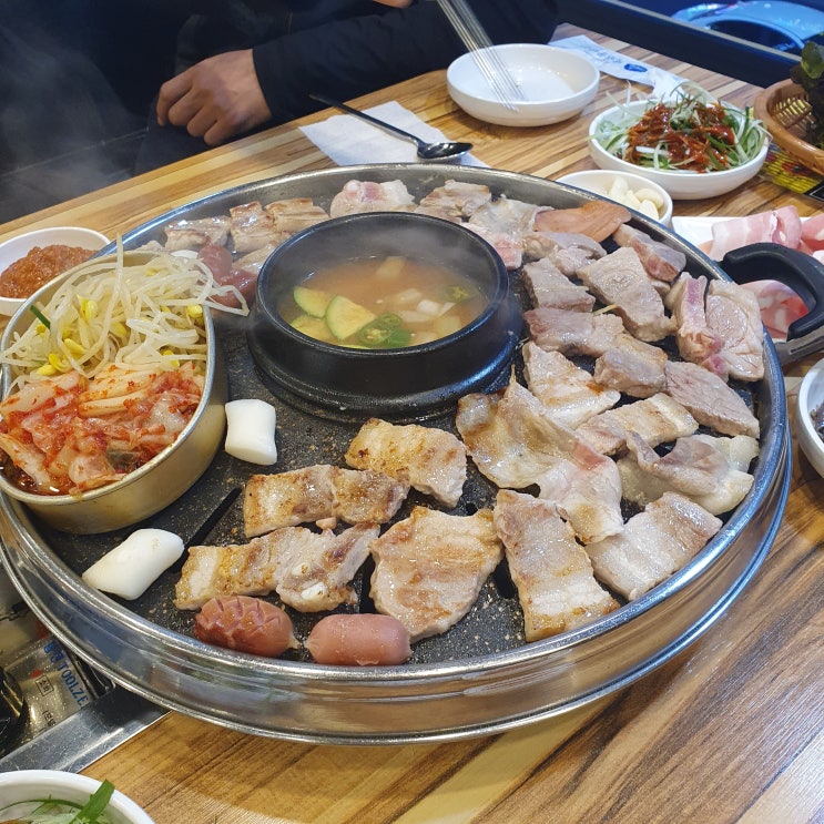  월곶 고기집 여기야생고기 저녁에 배터질 만큼 먹고 왔어요