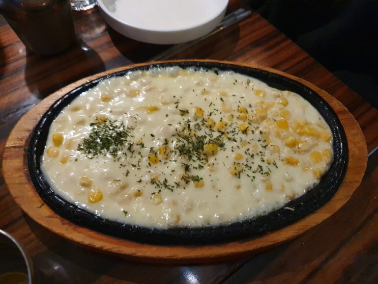  콘치즈 널 잊지 못해..... 재방문 했어... 건대 입구 술집 "꼴목"