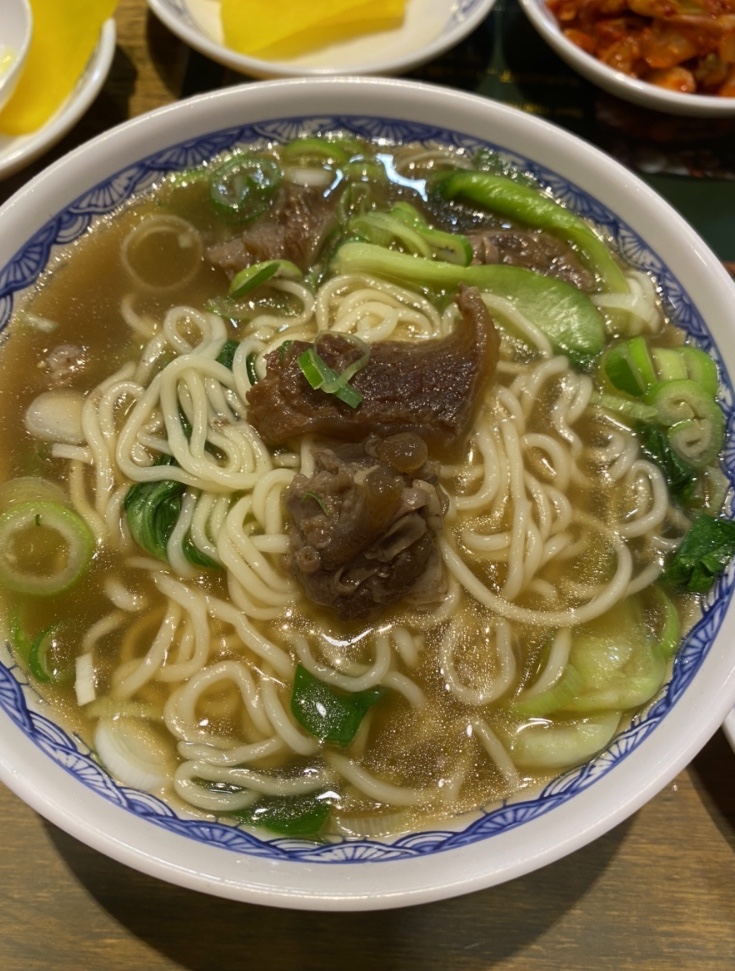  여의도 미원빌딩맛집 우육탕면이 맛있는 완차이면가