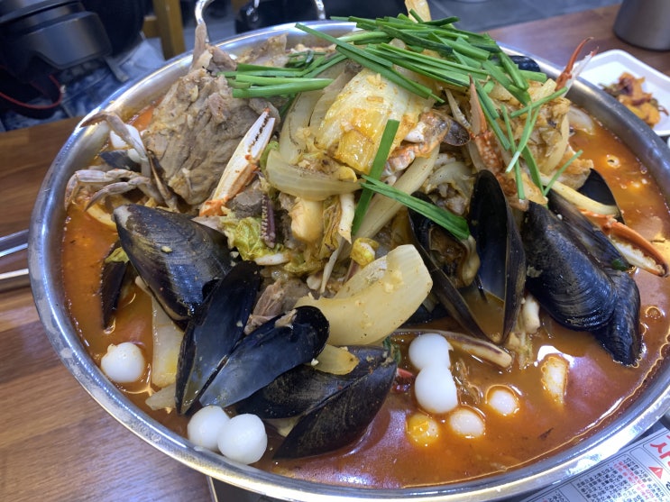 광양읍 짬뽕 맛집 '통뼈상회' 뼈짬뽕전골 후기