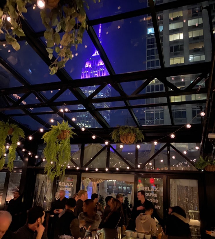  뉴욕 리파이너리 루프탑바 Refinery Rooftop- 엠파이어스테이트빌딩을 코앞에서!