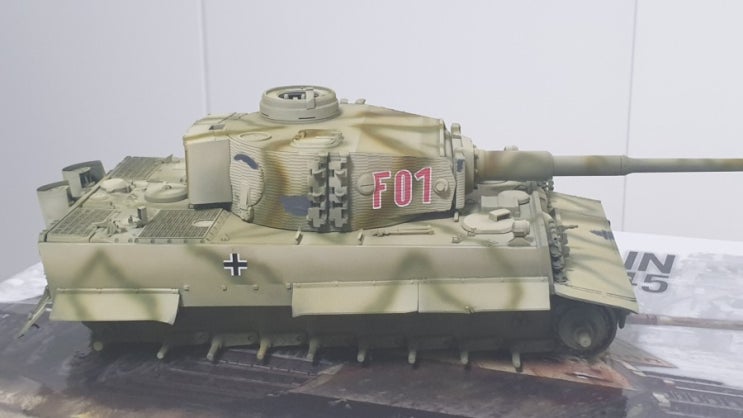  [04 기본도색] 아카데미 페르만 전투단 타이거 1 Academy Gruppe Fehrmann Tiger 1