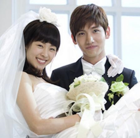 동방신기 최강창민 깜짝 결혼 발표 나이 일본 반응