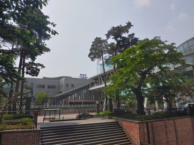  경의중앙선 탄현역과 두산제니스 상가에서 냠냠
