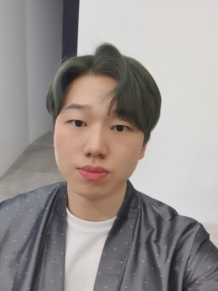청주미용실추천 살롱오브에서 카키 염색했어요! 복대동미용실 청주미용실추천 살롱오브에서 카키 염색했어요! 복대동미용실