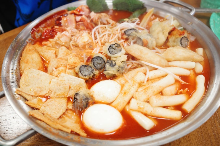  영통 떡볶이 맛집 미치닥떡볶이에서 즉석떡볶이를!