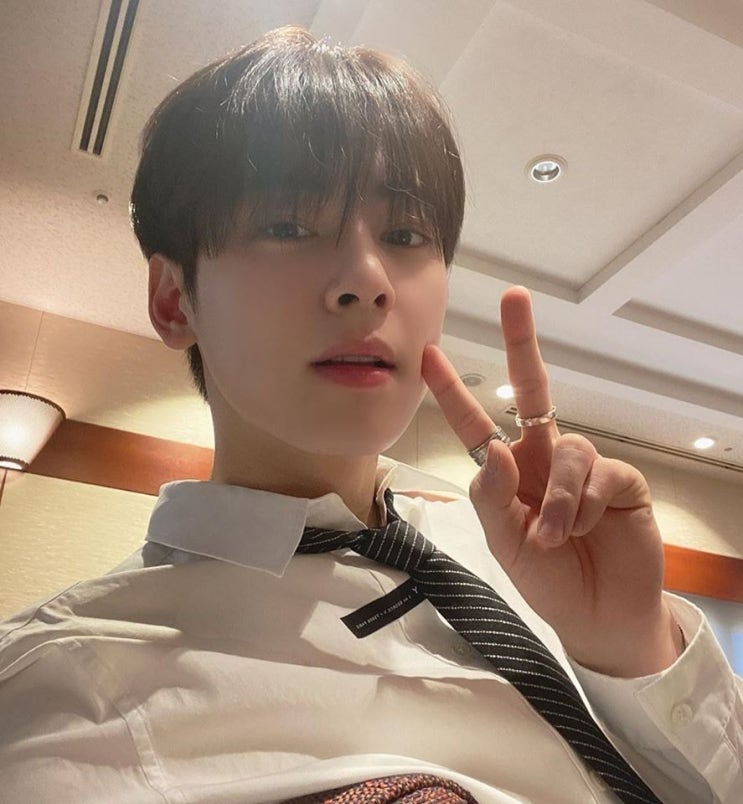 남친 같은 차은우 셀카 남친 같은 차은우 셀카