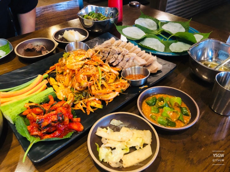  분위기 좋은 역삼역 밥집 [이백 역삼점] 리뷰