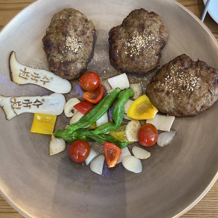 뱅뱅사거리맛집 (한국수 서초점), 양재동 맛집 추천입니다~