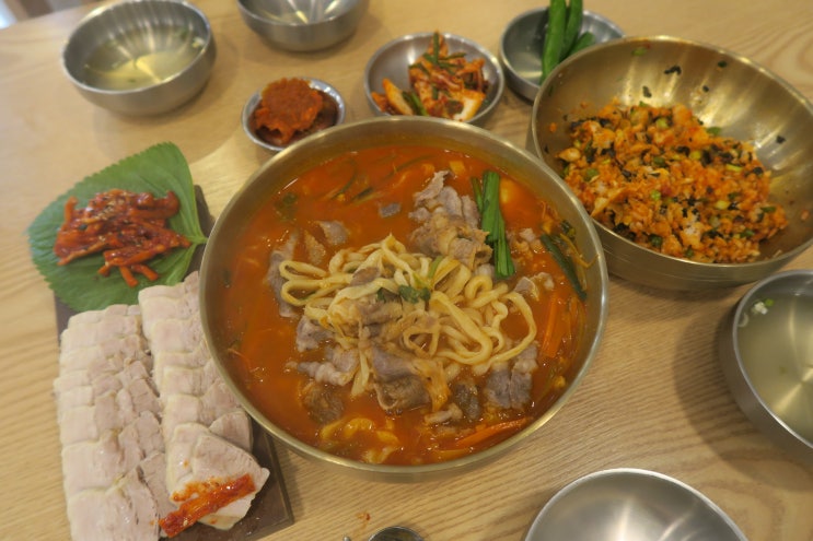  대구칼국수 신월성맛집 효녀정