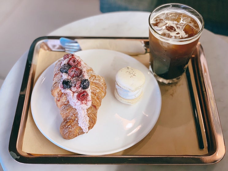  상남동카페 '바이트' ; 타르트가 맛있는 창원카페