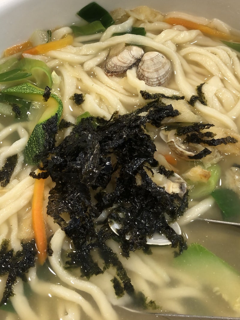 깔끔하고 맑은 해물칼국수 맛집 _ 봉창이 칼국수 (현대백화점 울산동구점 맛집)