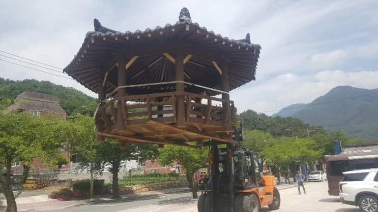  합천군 봉산면사무소 팔각정이설 팔각정수리 정자수리 정자보수 원두막보수 정자철거 정자이설 원두막이동 정자이동 시설물보수 시설물수리 팔각정보수