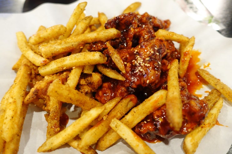  수원 신동 다밤치킨에서 맛있는 치킨에 시원한 맥주 한잔!