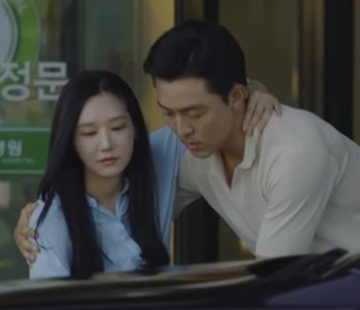 부부의세계 이무생 알고보니 결혼한 유부남 두아이 아빠였네요
