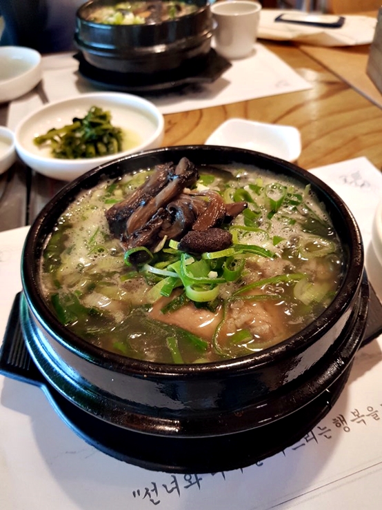  고복저수지 맛집 구름나그네 능이버섯 삼계탕 후기