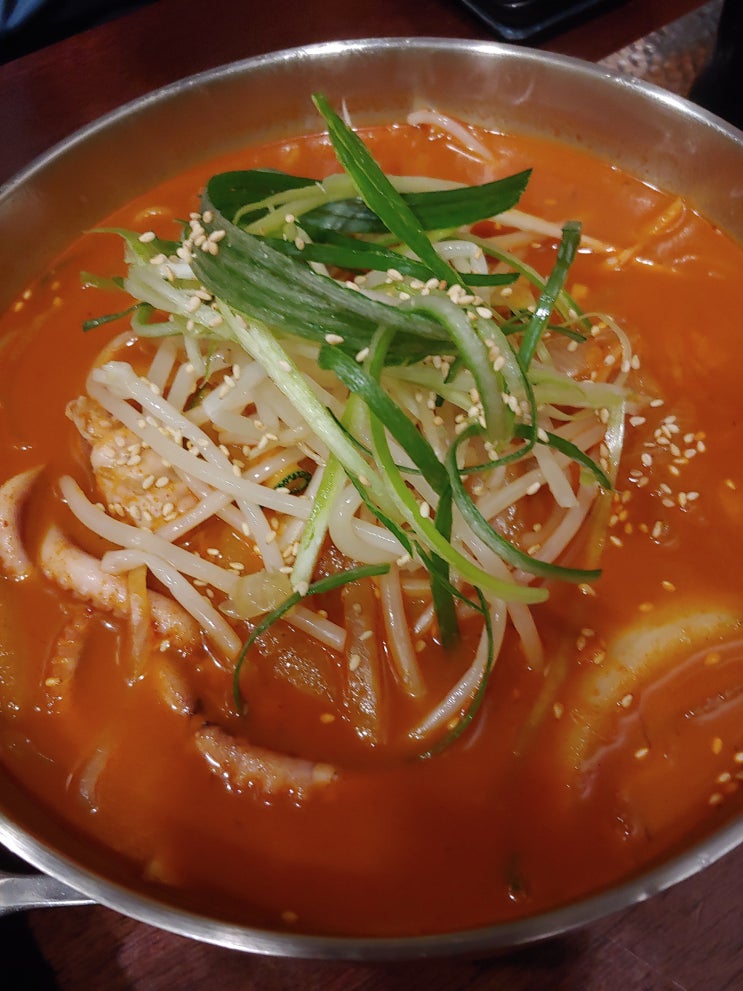  매운짬뽕하면 대구 봉차이나