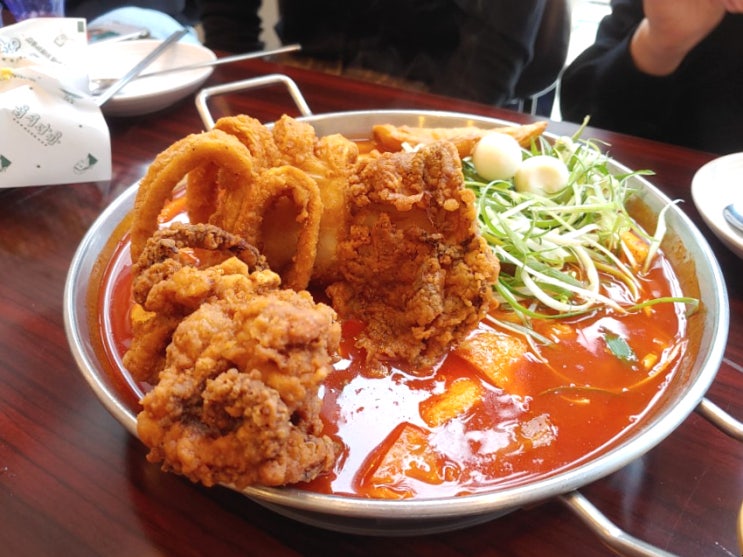  청년다방 통큰오짱떡볶이, 역시 #JMT
