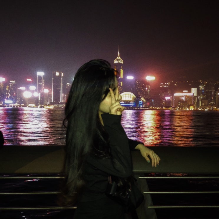  Hong Kong 下