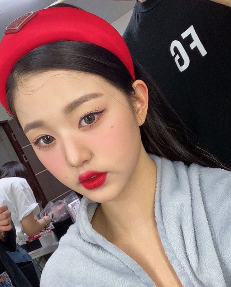 아이즈원 장원영 인스타 업데이트 아이즈원 장원영 인스타 업데이트