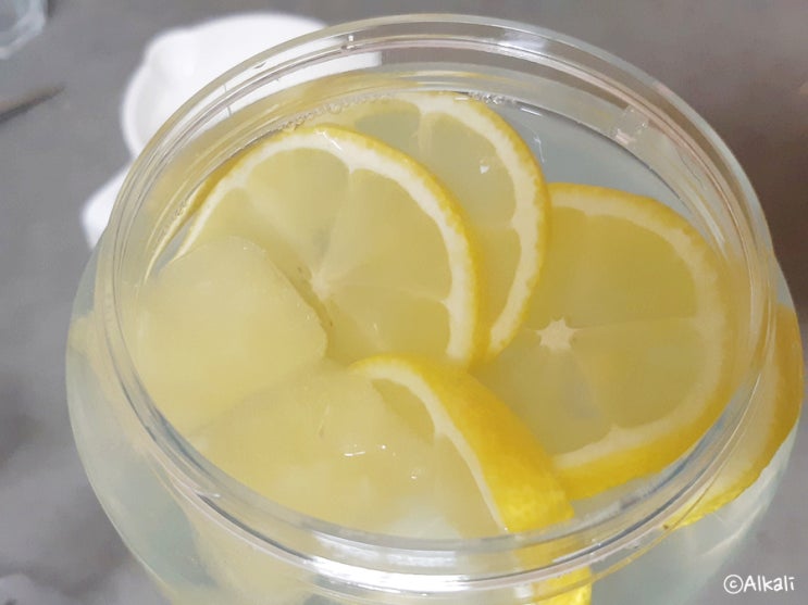 레몬 세척 후 레몬 효능 누릴 수 있는 레몬수 만들기! / 레몬디톡스, 레몬 보관법