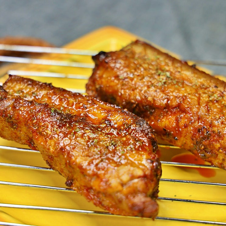  완벽한 시즈닝, 겉바속촉 레시피로 구워보세요!