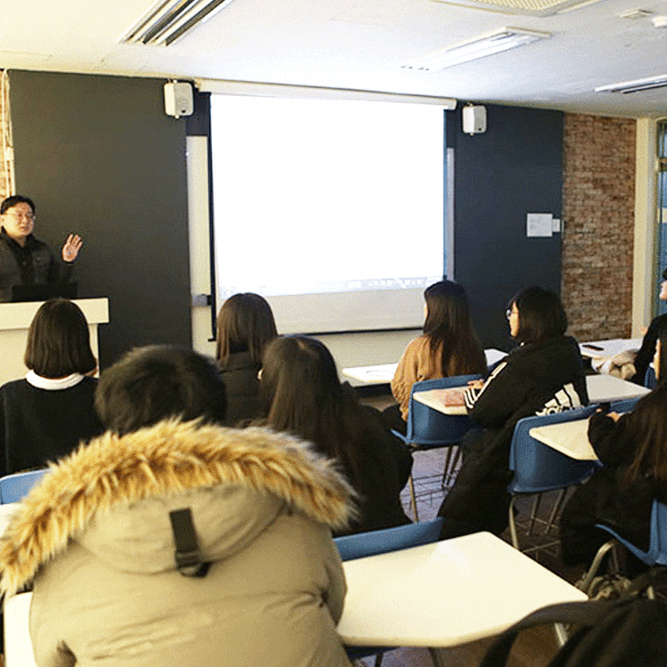 취업잘되는학과 전문성 있는 분야를 보세요.