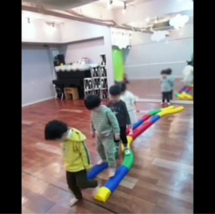  [유아체육] 흔들흔들~ 올록볼록~ 감각판 유아체육!