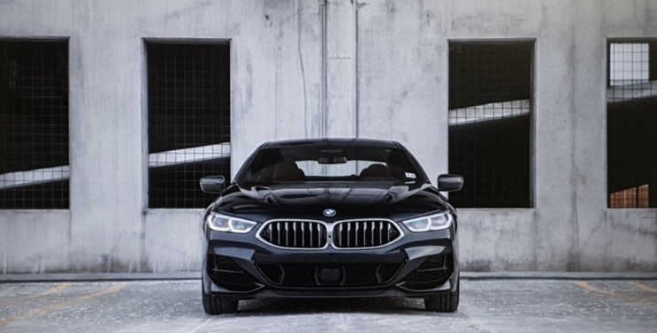  20년 만에 부활 bmw 8시리즈 그란쿠페 상세 설명