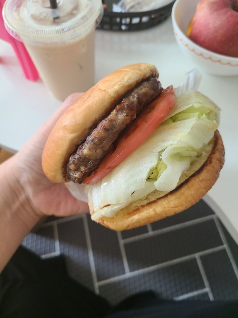 피죤 스프레이 섬유탈취제 강력탈취 시그니처 아이스플라워 본품 - 섬유탈취제 | 쿠팡, image size:800x1067