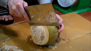 How do you open a coconut? Coconut cutting. / 코코넛 자르기 & 베트남쌀국수 / Korean street food