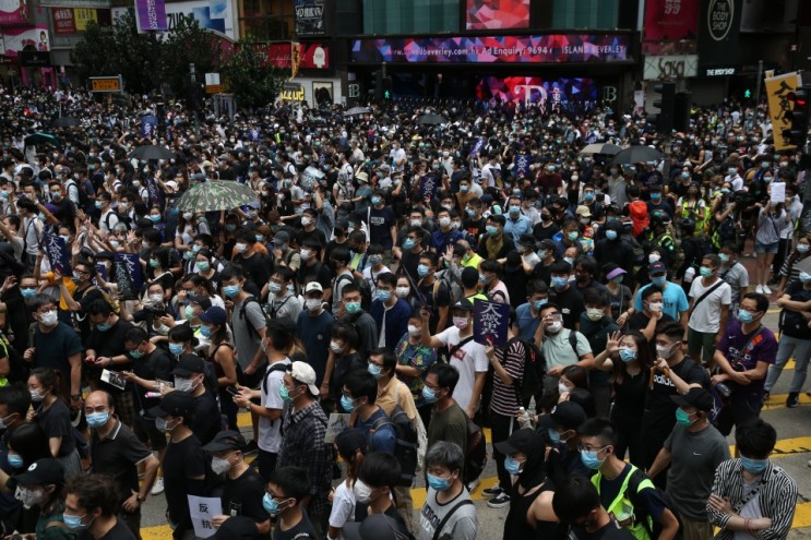 G7 외무장관 홍콩 국가보안법 백지화 촉구 공동성명, 홍콩 6.15 고공시위 추락사 추모 시위