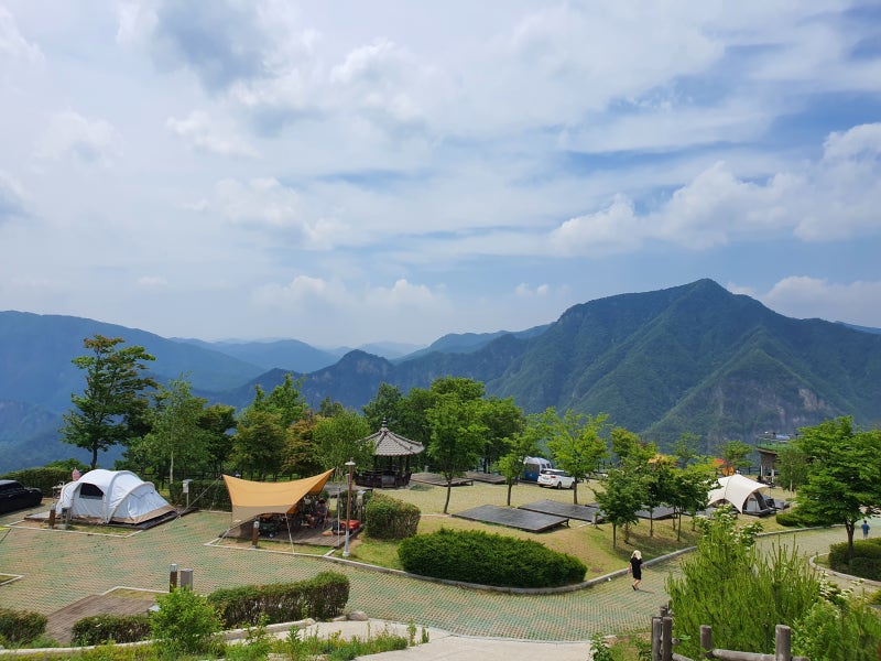 전망좋은 충주 제오계오토캠핑장(마운틴뷰)