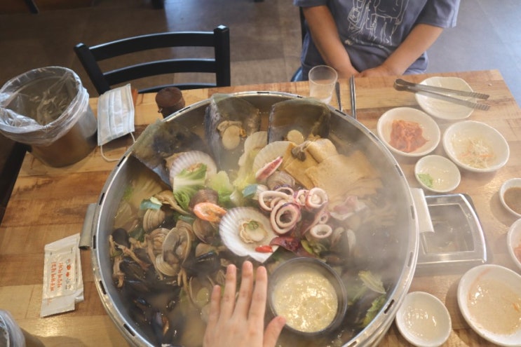 루원시티맛집 택이네조개전골 눈도 입도 호강해