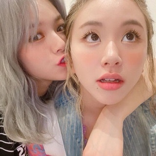 TWICE Jeongyeon & Chaeyoung Instagram Photos for Phone Wallpaper